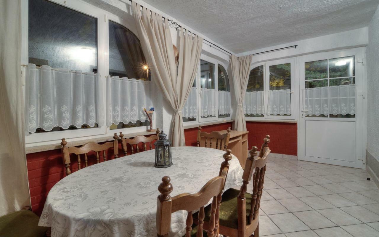 סנג' Apartment Lea מראה חיצוני תמונה