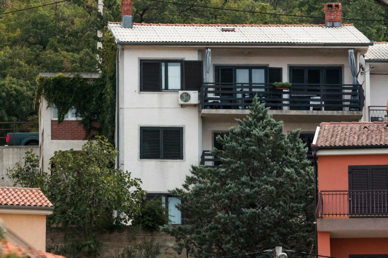 סנג' Apartment Lea מראה חיצוני תמונה