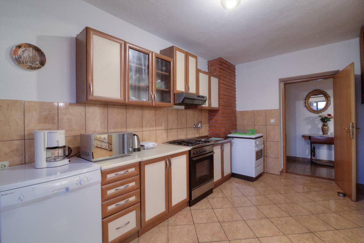 סנג' Apartment Lea מראה חיצוני תמונה