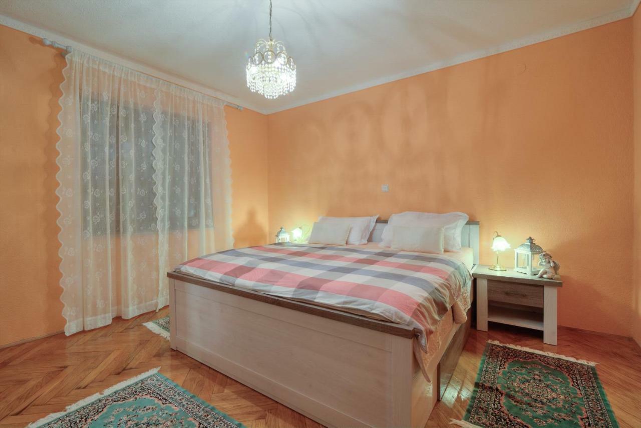 סנג' Apartment Lea מראה חיצוני תמונה