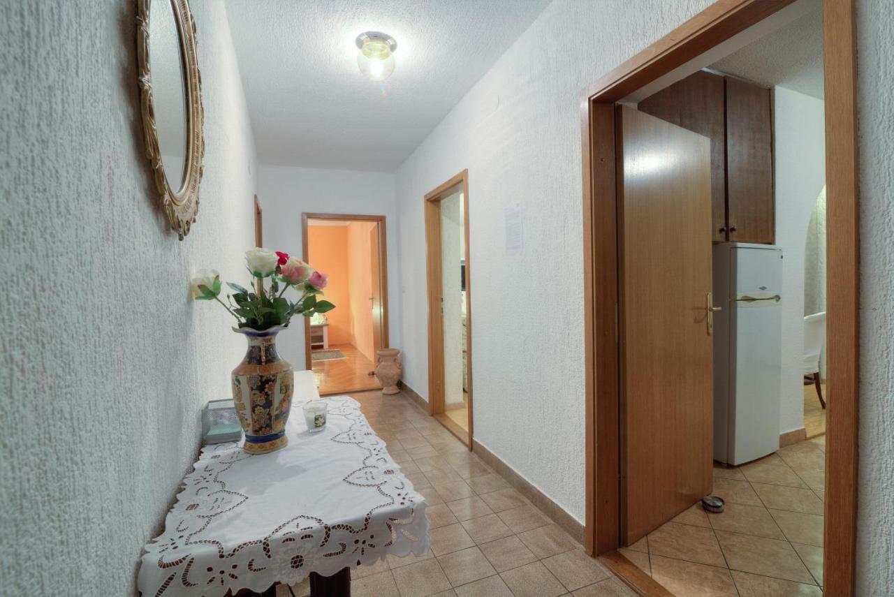 סנג' Apartment Lea מראה חיצוני תמונה