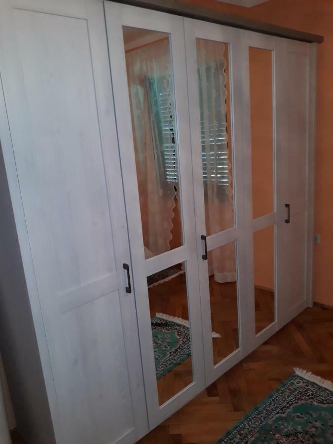 סנג' Apartment Lea מראה חיצוני תמונה